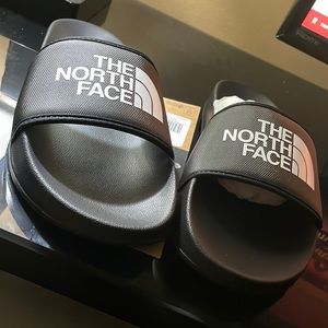 North Face Mens Base Camp Slide III